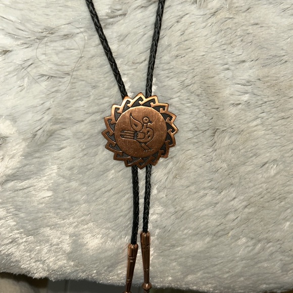 Vintage Solid Copper Kachina ‘bird’ Bolo Tie With Copper Tips. Unisex; UNIQUE - Picture 3 of 6